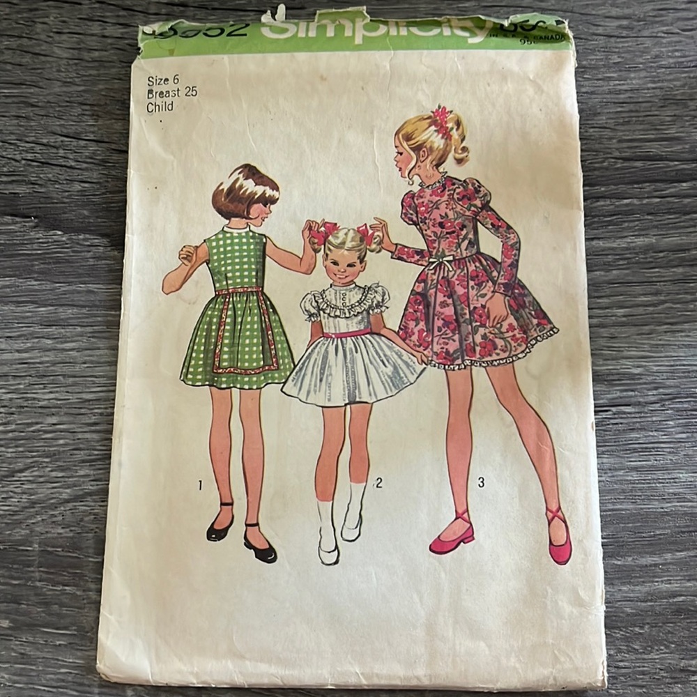 Vintage Simplicity 9952 PARTY DRESS w/ SLEEVE INTEREST Sewing Pattern Girl Sz 6